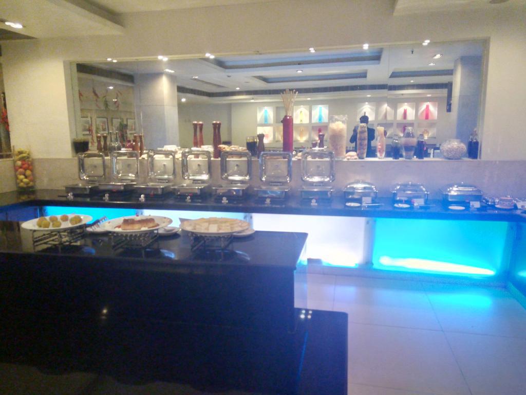 新罕布什尔州广场酒店 海得拉巴 外观 照片