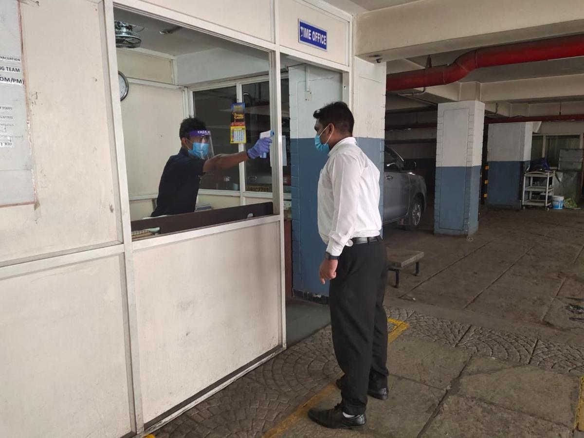 新罕布什尔州广场酒店 海得拉巴 外观 照片