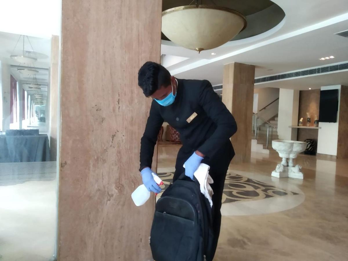 新罕布什尔州广场酒店 海得拉巴 外观 照片
